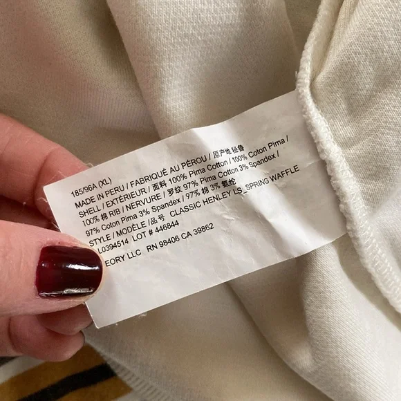 Theory sz XL long sleeve tshirt with three front buttons like NEW ivory white - Picture 7 of 9